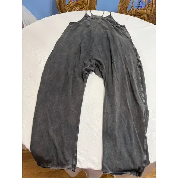 Free People FP Movement Jumpsuit Hot Shot One Piece Sz L Gray Wash Boho Slouchy - Picture 6 of 7